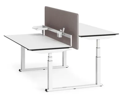 Mit Textilpanel und Funktionsschiene mit Zubehör